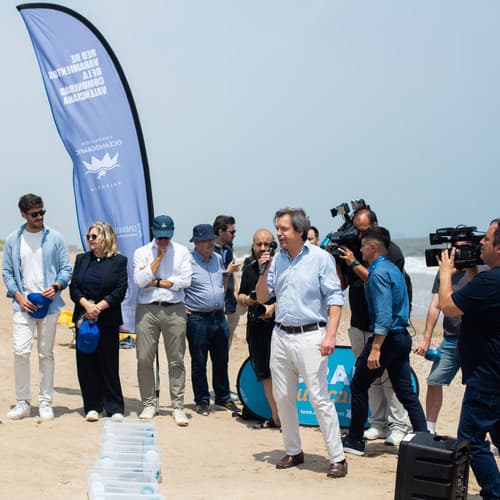 Agrado Sun Care colabora con la Fundación Oceanogràfic en su programa Head Starting y la suelta al mar de 21 tortugas nacidas en Valencia