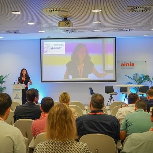 Se refuerza papel tecnología y bioeconomía circular en uso industrial agua, según expertos jornada en AINIA
