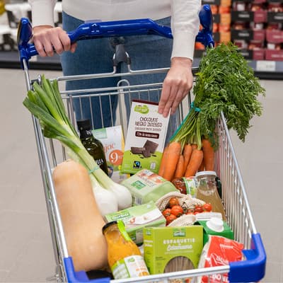 Los productos de marca propia representan más de la mitad de la cesta de la compra de los españoles