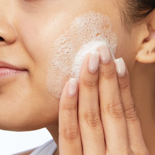 Limpieza facial en verano: el mejor limpiador según tu tipo de piel