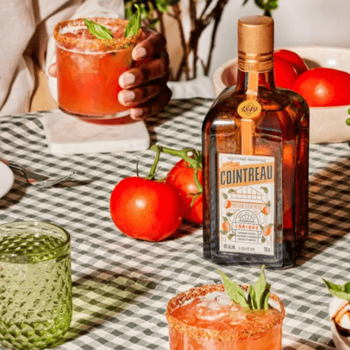 “Sip & Chill” con Cointreau: cócteles ligeros para saborear el verano
