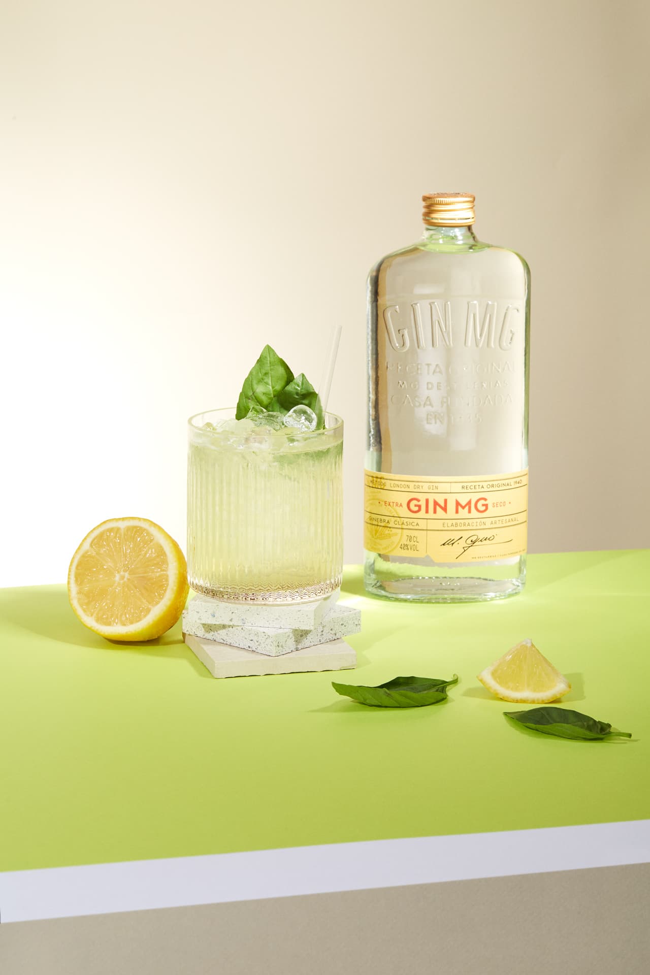 Gin MG propone tres cócteles perfectos para el verano (y el momento ideal para disfrutarlos)