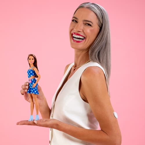 Barbie® presenta una muñeca con diabetes tipo 1 con Laura Sánchez como embajadora en España
