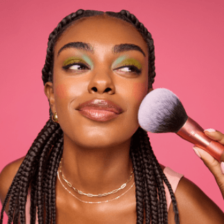 Brochas XXL para un maquillaje exprés con acabado profesional