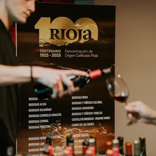 Rioja extiende su Centenario a Bilbao, una ciudad "imprescindible" en la historia de la DOCa