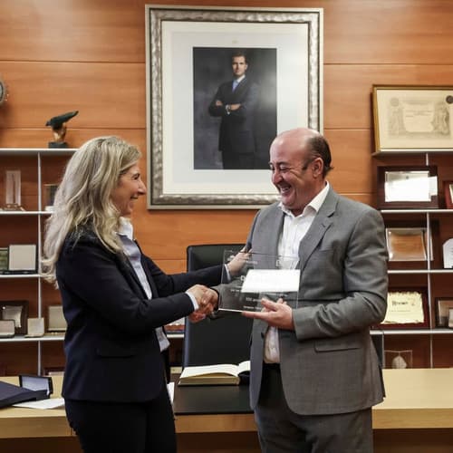 Rioja, galardonada como "referente en innovación" en la Feria ENOMAQ 2025