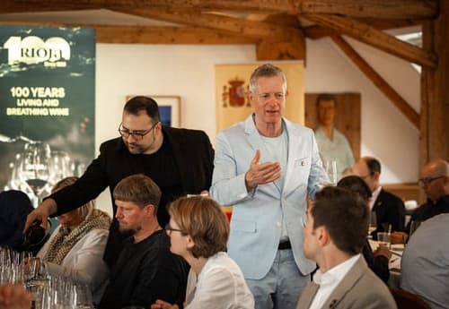 El lujo suizo se rinde a la calidad y excelencia de los vinos de Rioja en su "Prestige Tasting"