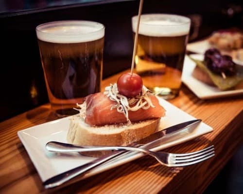 Penélope Cruz, Blanca Suárez, David Broncano y Mario Casas, los favoritos de los murcianos para irse de cañas y tapas