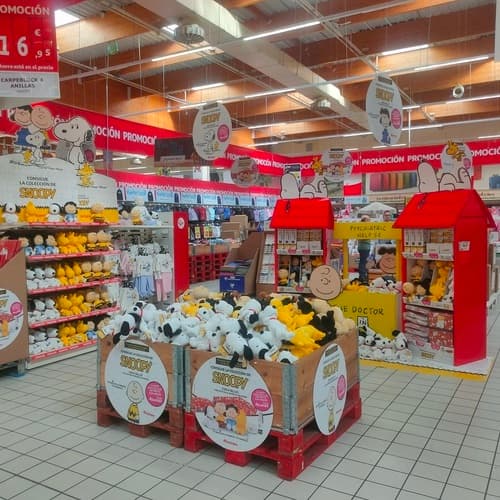 Snoopy llega a Alcampo con una colección para celebrar los 75 años de Peanuts