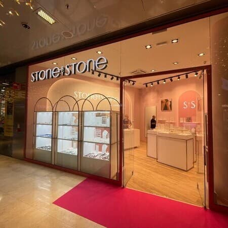 STONE by STONE se une a la oferta comercial de Arenas de Barcelona