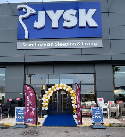 JYSK inaugura con éxito su nueva tienda en Roquetas de Mar con descuentos de hasta el 75%