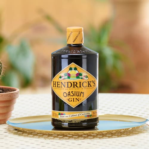 Descubre la nueva Hendrick's Oasium: un oasis curiosamente refrescante