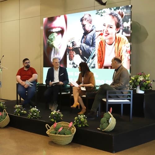 ‘Una Europa más Saludable’, el proyecto con el que +BRÓCOLI, Alcachofa de España y Fraises de France reivindican la fruta y verdura de proximidad en el corazón de las capitales europeas