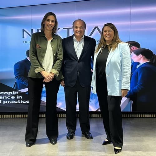 Carrefour, IE Law School y Harvey lanzan un programa pionero en IA para los equipos jurídicos corporativos
