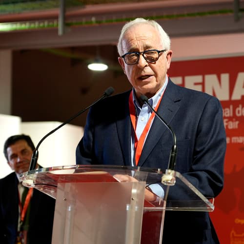 La Feria Nacional del Vino (FENAVIN) premia a Félix Solís por su contribución al crecimiento, modernización y expansión del sector vitivinícola español en el mundo