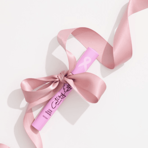 GOSH Copenhagen lanza una edición especial de Catchy Eyes en apoyo a la lucha contra el cáncer de mama