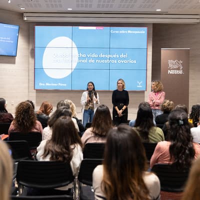 Nestlé pone en marcha un innovador programa para abordar la menopausia en el trabajo