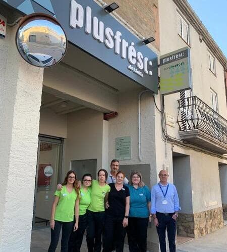 Plusfresc inaugura la primera tienda en Anglesola