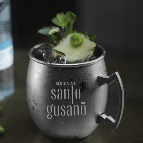 Celebra el Día del Mezcal en España con Santo Gusano, el mezcal más premiado de México