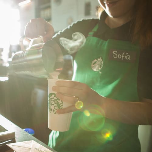 Starbucks® estrena un nuevo local en Madrid, en el popular barrio de Retiro