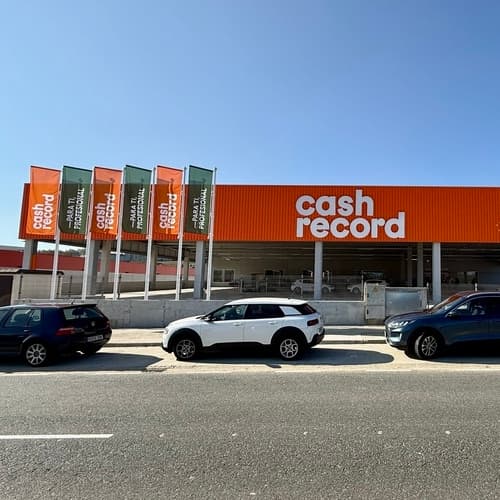Cash Record busca personal para su nueva tienda de Cee