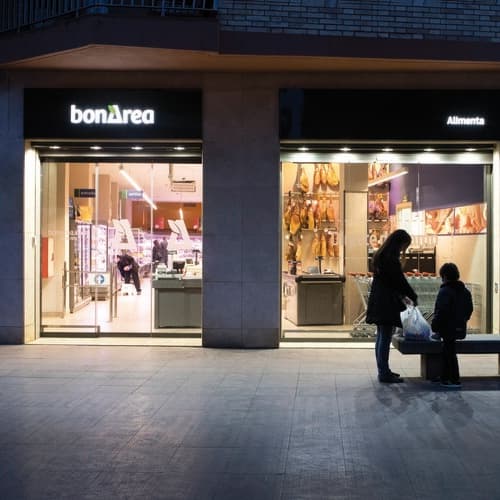 bonÀrea amplía su supermercado en Gallur para ofrecer un mayor espacio de compra