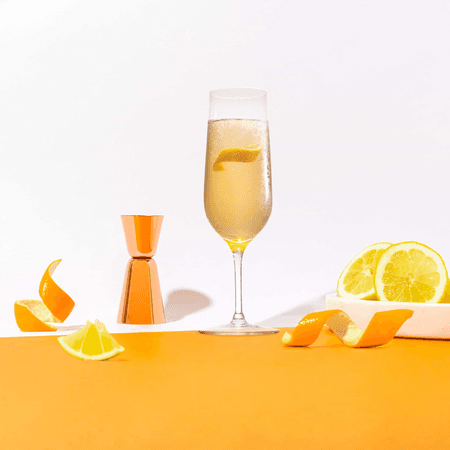 Cointreau propone dos cócteles con champagne para celebrar el Día Internacional