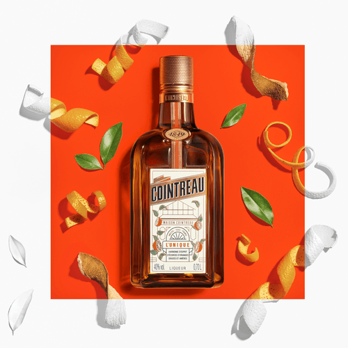 Celebra la magia de la Navidad brindando con Cointreau