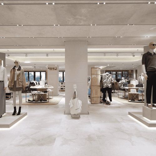 Mango refuerza su presencia en Madrid con una flagship en Plaza España de más de 1.500 m², diseño único y certificación sostenible
