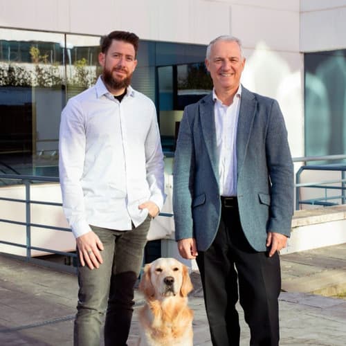 Nuzoa irrumpe en la alimentación natural para mascotas con Natuka como aliado estratégico