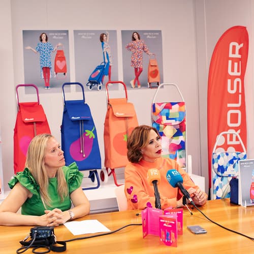 Rolser y Agatha Ruiz de la Prada revolucionan la moda con una nueva colección de carros