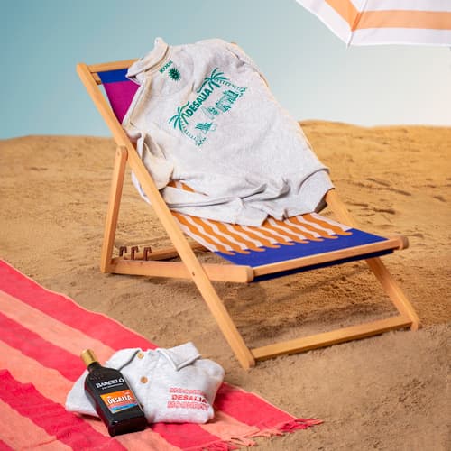 Moonday y Desalia diseñan el polo que llevarán tus influencers favoritos este verano
