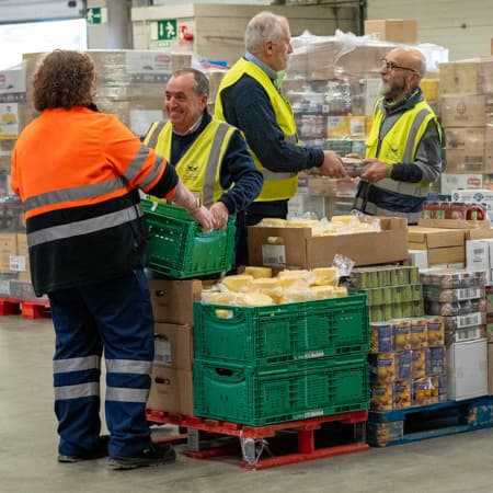 La Fundación Alimerka refuerza su compromiso social en Navidad con 52 entidades sociales de Asturias y Castilla y León