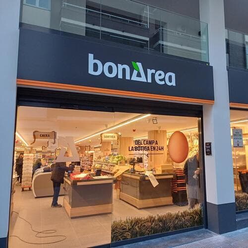 bonÀrea traslada su tienda en Igualada para ampliar su superficie y su gama de productos
