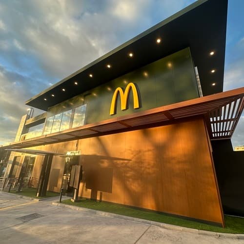 McDonald’s culmina su plan de aperturas de 2025 con seis nuevos restaurantes en Madrid, Cataluña, Andalucía y Castilla y León