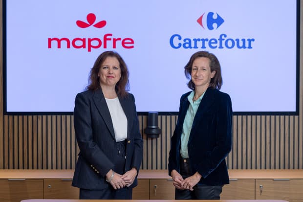 Carrefour y Mapfre cierran una alianza para transformar el modelo de seguros en el retail