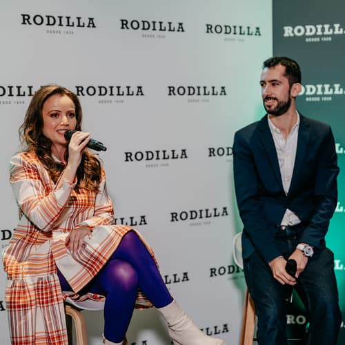 Cuenta atrás para el Benidorm Fest: Rodilla y ASHA presentan en primicia el videoclip de “Turista”