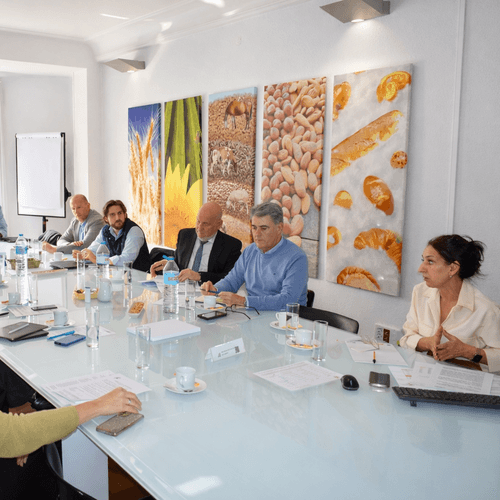 Tres años de campaña refuerzan el valor del modelo sostenible de la producción española de almendra en mercados estratégicos