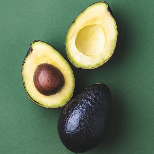 Eat your skincare: el aguacate se posiciona como aliado clave de la belleza desde dentro