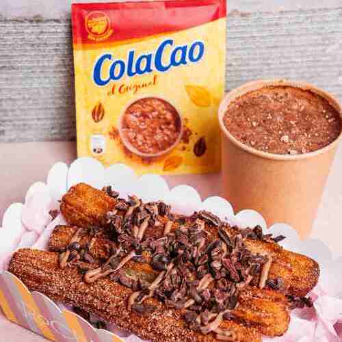 ColaCao y Jordi Roca reinventan un clásico con los nuevos “Churros con ColaCao” en Rocambolesc