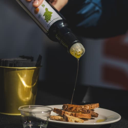 El aceite novel DOP Oli Terra Alta se presenta en Carcasona en la nueva edición del GastrOli 2026