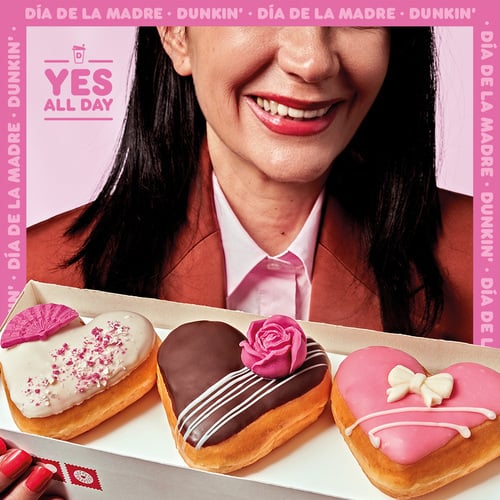 Dunkin’ presenta su colección especial del Día de la Madre