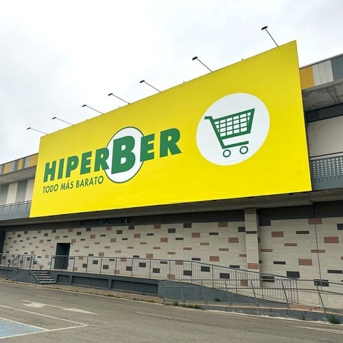 Hiperber inaugura su supermercado número 95 en Xàtiva