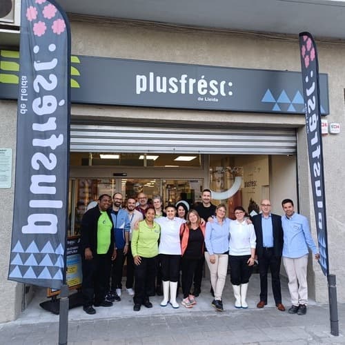 Plusfresc amplía su tienda de Tremp y refuerza su vínculo de más de 43 años con la ciudad