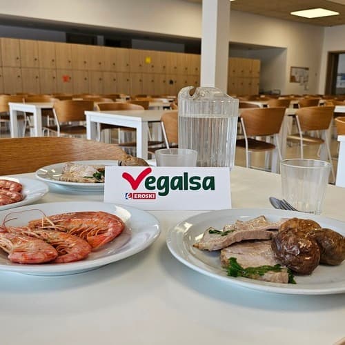 Vegalsa-Eroski celebra el Día de la Madre donando productos a 15 entidades sociales de Galicia, Asturias y Castilla y León