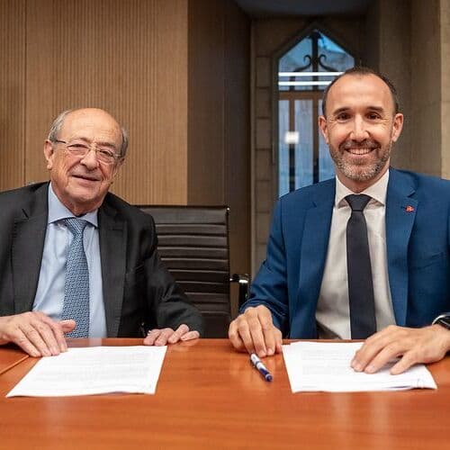 Henkel colabora en la culminación de la Torre de Jesucristo de la Sagrada Familia en el año del centenario de Gaudí
