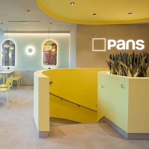 PANS presenta su nueva imagen en España