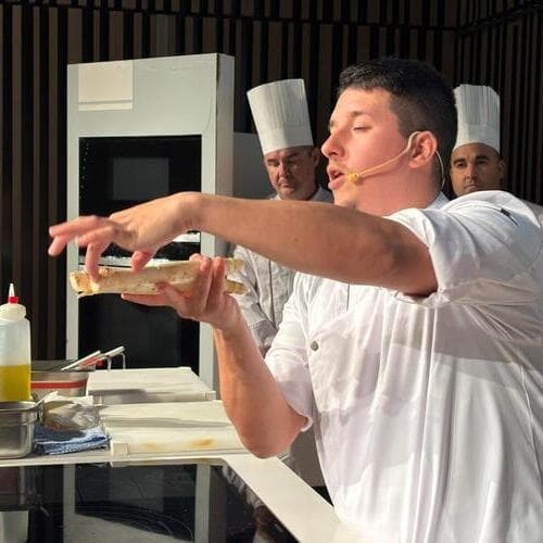 Reyno Gourmet acerca sus figuras de calidad a través de recetas elaboradas por dos referentes de la cocina navarra al alumnado del Basque Culinary Center
