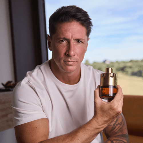 Azzaro presenta a Fernando Torres como nuevo representante de la marca en España junto al lanzamiento de Forever Wanted Absolu