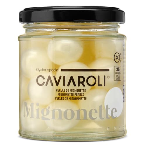 Caviaroli y los chefs de Disfrutar reinventan el maridaje de las ostras con sus nuevas Perlas de Mignonette